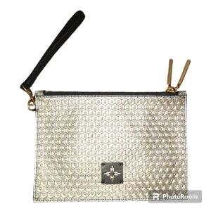 Elegant Gold Clutch Bag
